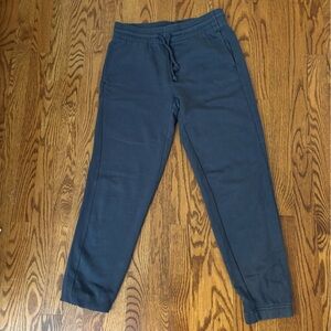 Aritzia TNA AiryAF Fleece Sweats